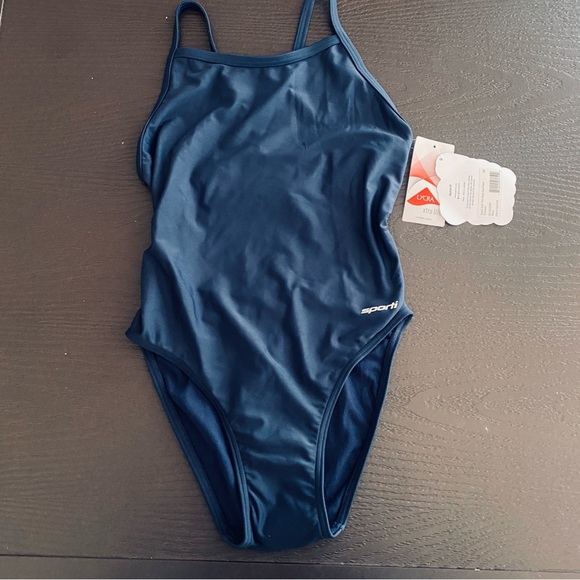 Sporti
Solid Thin Strap One Piece Swimsuit - Picture 7 of 12